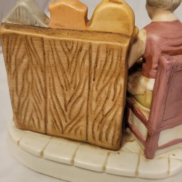 VTG Watchmaker Watch Hallmark Horologist Porcelain Charming Hand Painted Figure - Picture 10 of 13